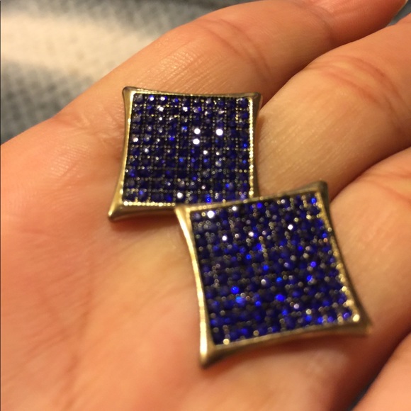 Micro pave earrings - Picture 4 of 4